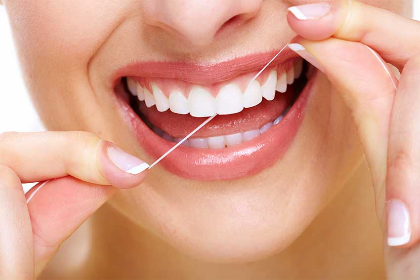 Clínica Dental Vallecas te enseña a usar el hilo dental